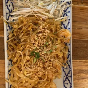 Pad Thai with shrimp