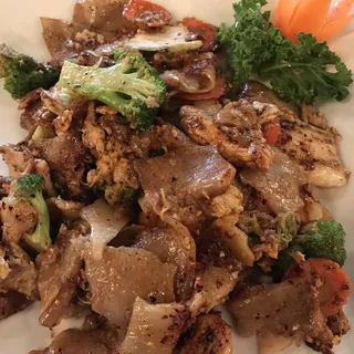 2. Pad See Ew Lunch Special