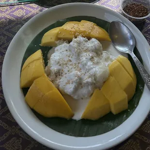 Mango with sticky rice.  Delicious!