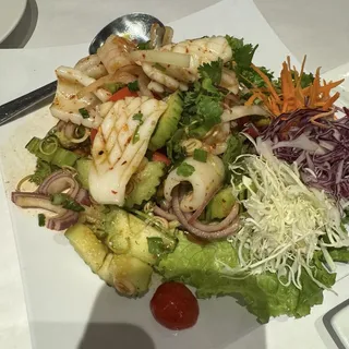 Seafood Salad (Yum Talay)