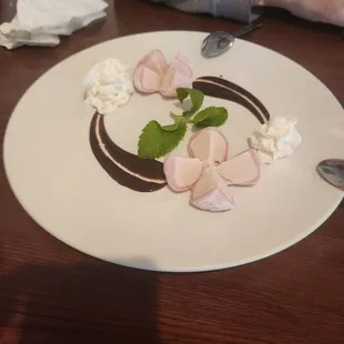 Motchi strawberry  ice cream