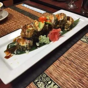 Fresh and fried Tina sushi