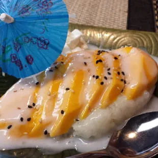 Mongo sticky rice.  Tastes just like the Jacksonville Beach dish from Saigon Bistro (which is gone now)