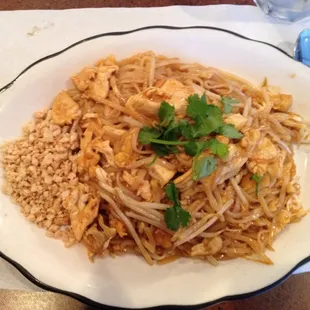 Chicken pad Thai