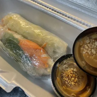 Fresh spring rolls