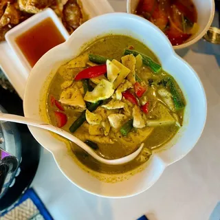 Gaeng Kiew Wan Curry