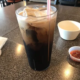 20 oz. Thai Iced Coffee Latte