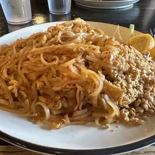 Pad Thai with Chicken