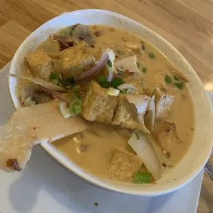Galangal Soup with tofu