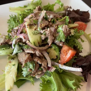 Bangkok Waterfall Grill Beef Salad