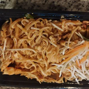 Chicken and shrimp pad thai. Too sweet