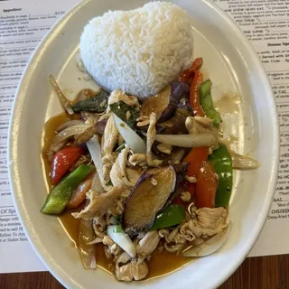 34. Pad Ma-Kur Lunch