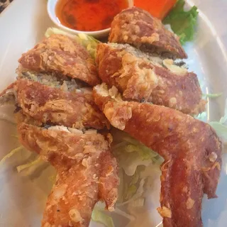 5. Bangkok Angel Wings