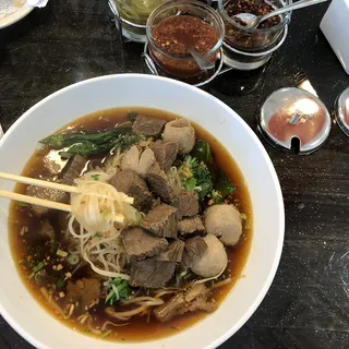 Kai Toon Noodle Soup