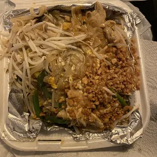 Chicken Pad Thai