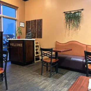 Hostess stand/dining