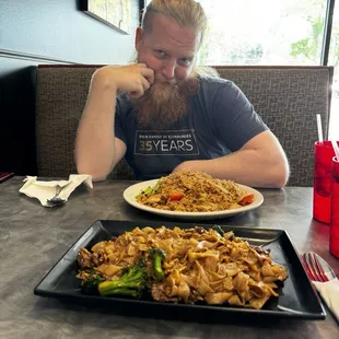 My cute date and our amazing food!!! Appetizers were eaten too fast to get photo evidence lol