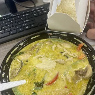 Green curry with chicken