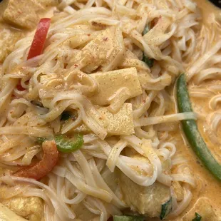 Curry Noodle with tofu
