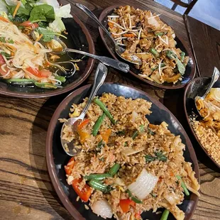 Papaya salad, Spicy Basil Fried Rice, Drunken Noodles, Pad Thai