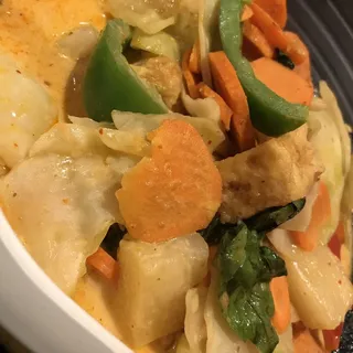 Tom Yum Veggies & Tofu Soup