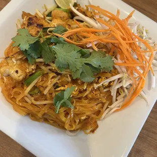 chicken pad thai