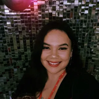 Elyssa D.