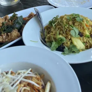 Pad Thai, pineapple fried, rice crispy basil chicken! Loved it!