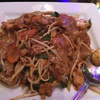 Drunken Noodle