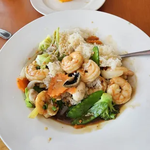 Garlic Vegetables with fresh Gulf Shrimp it was absolutely delicious