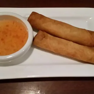 Pau Pia Taud (Egg Rolls)