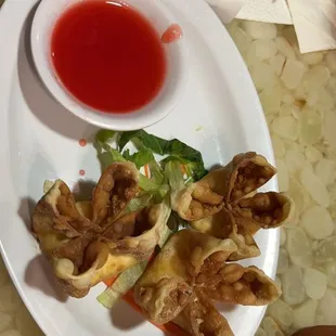 Crab Rangoon (4)  (ate one more the picture)