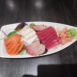 sushi, sushi and sashimi, food, sashimi