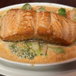 Panang salmon