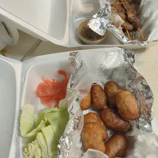 E-sarn sausages (northeastern sausages)