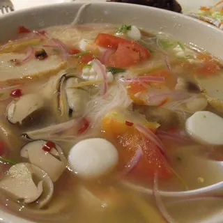 Poh-Thack Seafood Soup