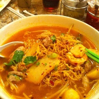 Tom Yum Noodle Soup