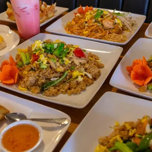 ramen and noodles, food