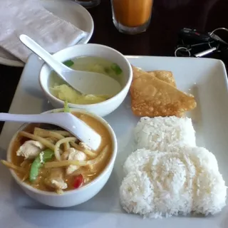 L9. Red Curry Lunch Special