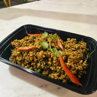 Kua kling (southern thai style dry  red curry)