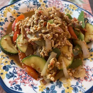 Gra Prow Basil Garlic Chicken