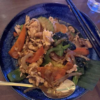 Cashew Nuts with Chicken