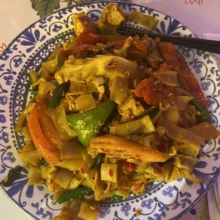 Pad Kee Mao with Tofu