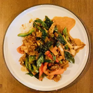 Chili Lemongrass Lamb Sizzling stir-fried