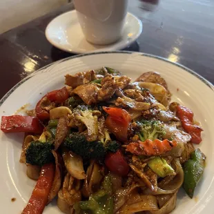 drunken noodles with pork
