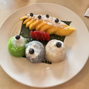 Mango coconut sticky rice
