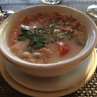 Tom Kha