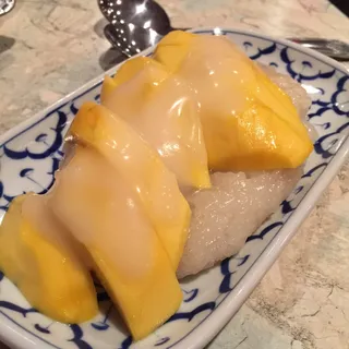 Sweet Rice with Mango