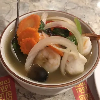 20. Combination Spicy Seafood Soup