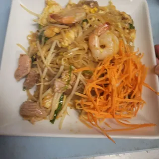 23. Fried Sausage & Sticky Rice